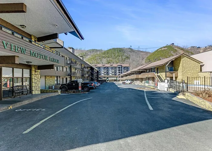 The Wander Hotel Gatlinburg